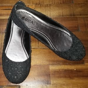 NWOB Soda black flats